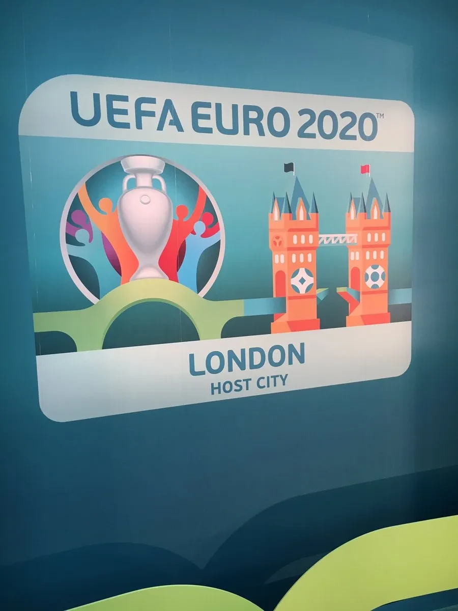 euro-2020-logo-8