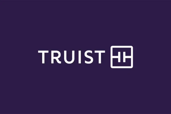 interbrand | Truist重新定义银行业的合并_ROLOGO标志共和国